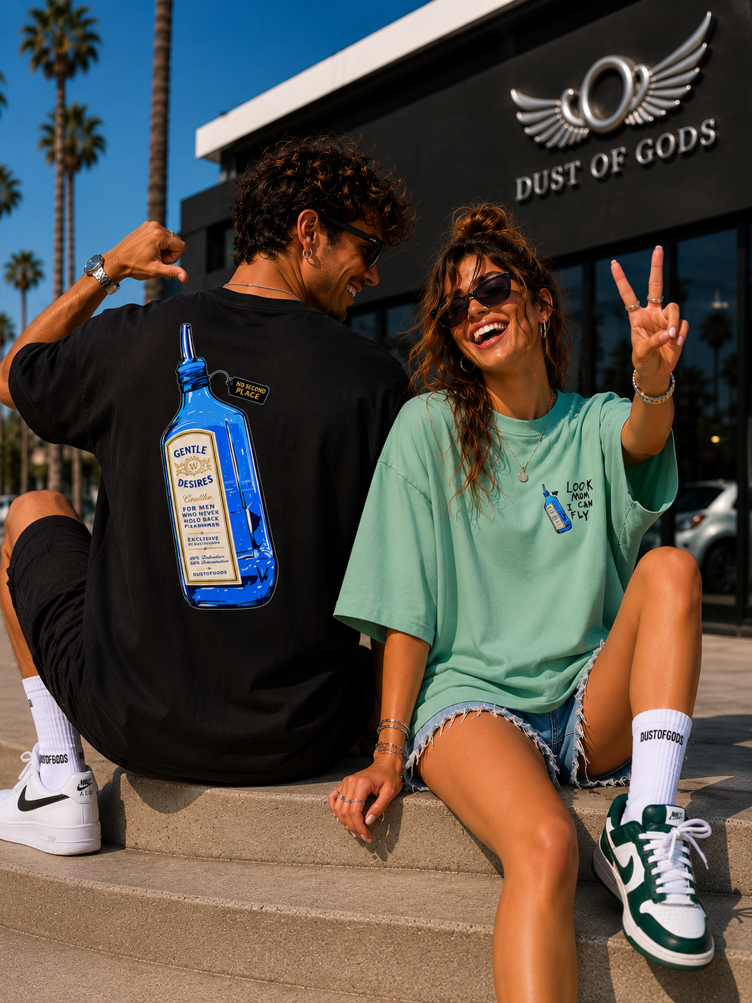 Sapphire - Look Mom, I Can Fly™ Oversized Heavyweight Tee
